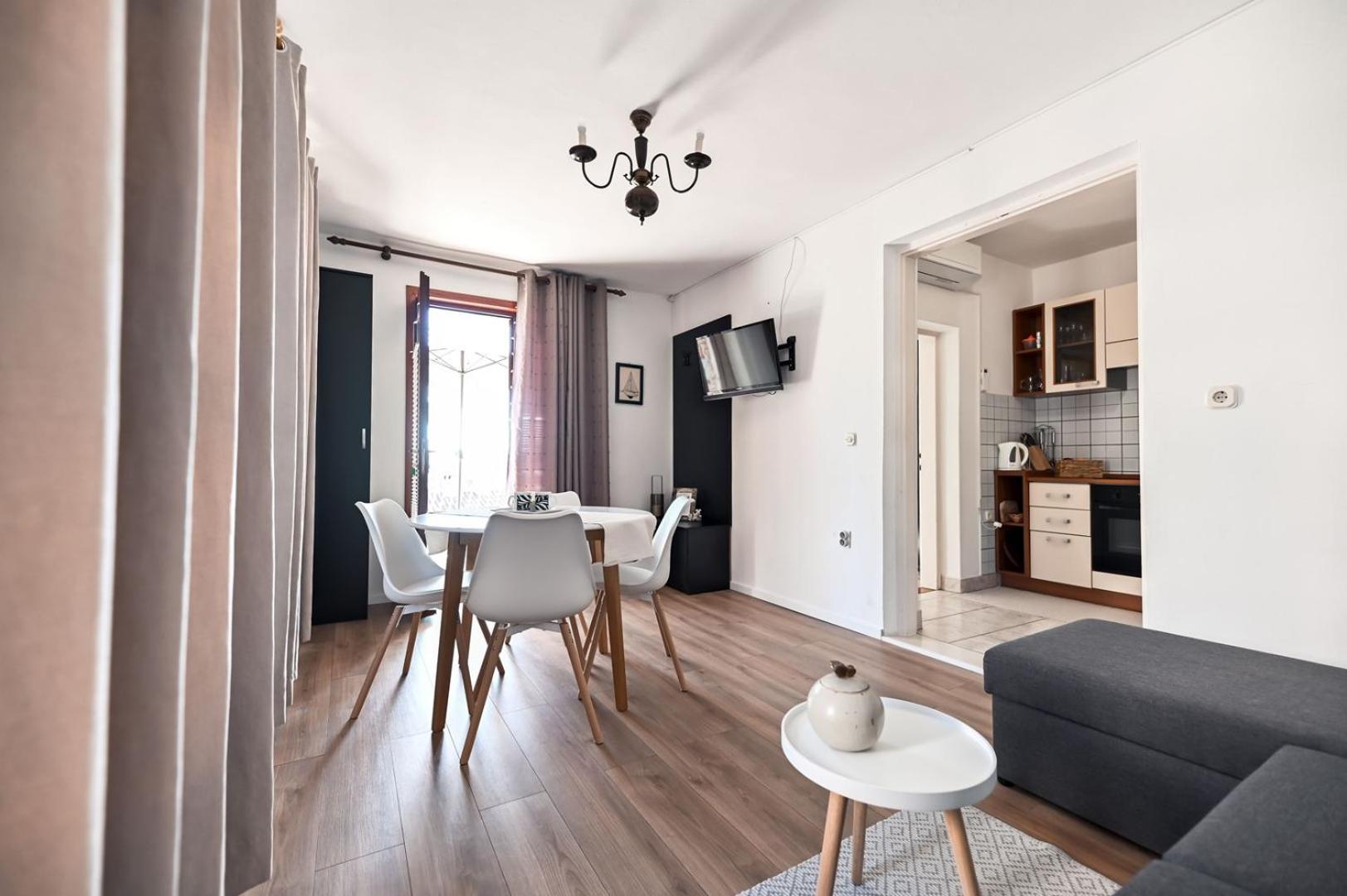 Apartment Rajna Biograd Na Moru Exterior photo